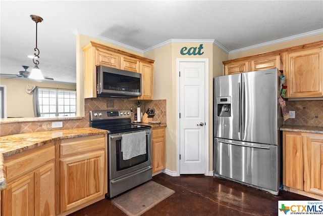 kitchen with stainless steel appliances, ceiling fan, backsplash, decorative light fixtures, and crown molding