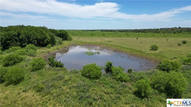 Listing photo 3 for 4207 County Road 444, Waelder TX 78959