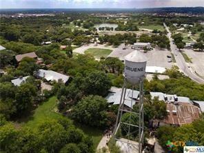 1650 Gruene Vineyard Xing, New Braunfels, TX 78130
