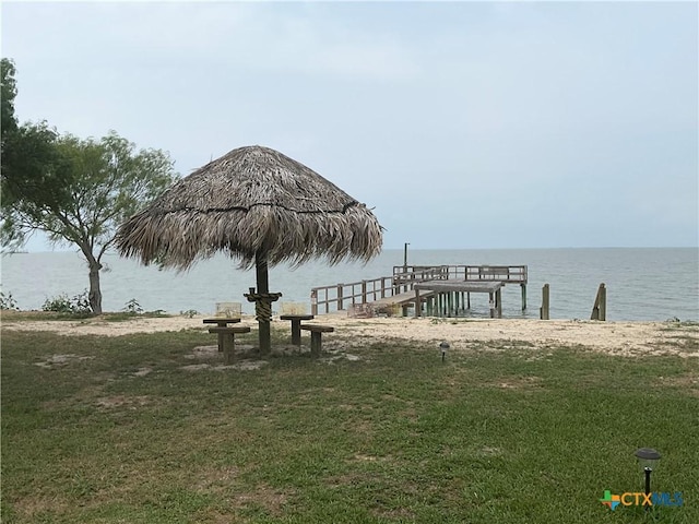 364 N Blackburn Ave, Port Lavaca, TX 77979 - dock area featuring a water view