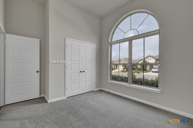 129 La Cima, Boerne, TX 78006 - unfurnished bedroom featuring carpet flooring and a closet