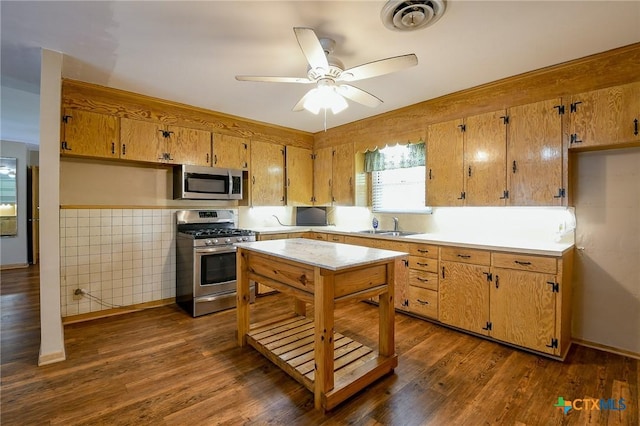 108 Sandra St, Edna, TX 77957 - photo 11