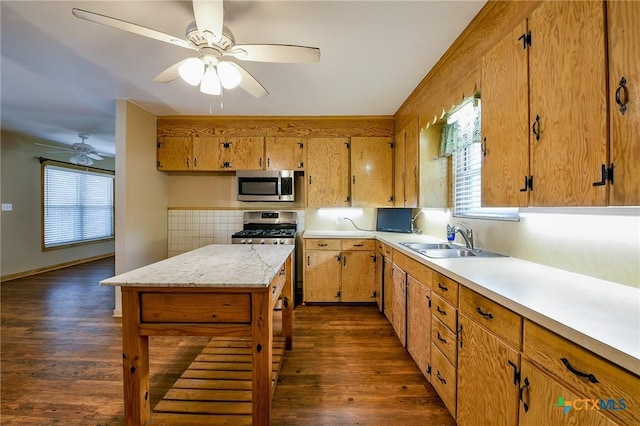 108 Sandra St, Edna, TX 77957 - photo 14