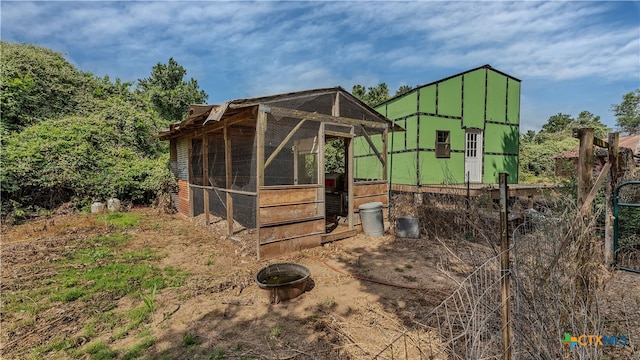 view of outdoor structure