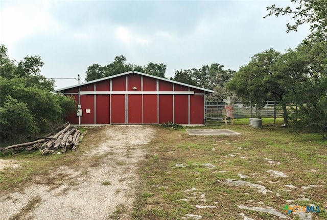 1218 Oakwood Loop, San Marcos, TX 78666 - view of pole building