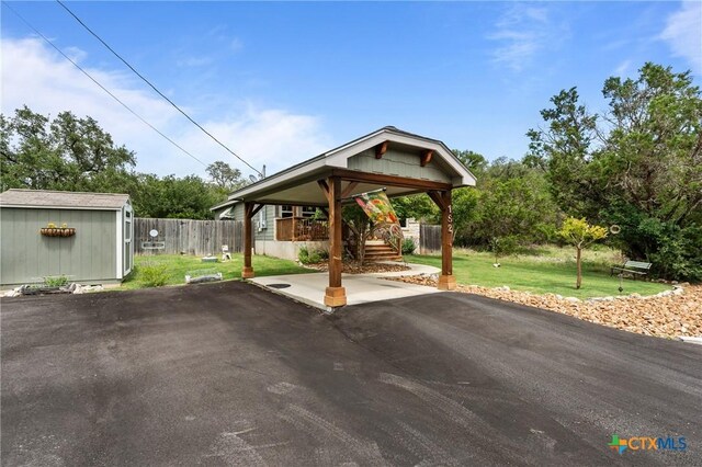 182 Palm, Spring Branch, TX 78070 - view of patio / terrace featuring a storage unit