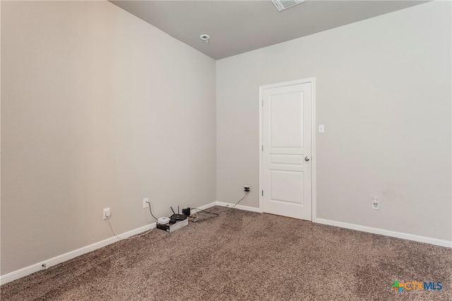 empty room with carpet