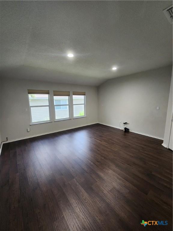 26119 Starling Hl, San Antonio, TX 78260 - photo 15