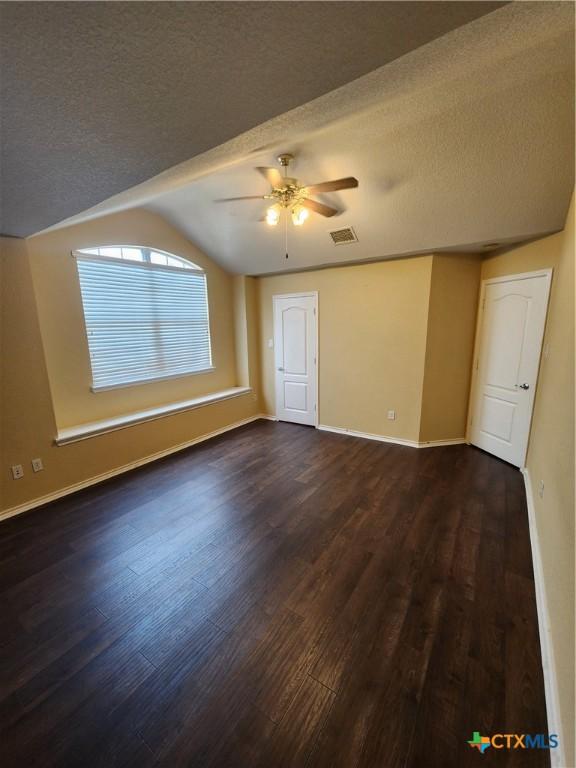 26119 Starling Hl, San Antonio, TX 78260 - photo 12