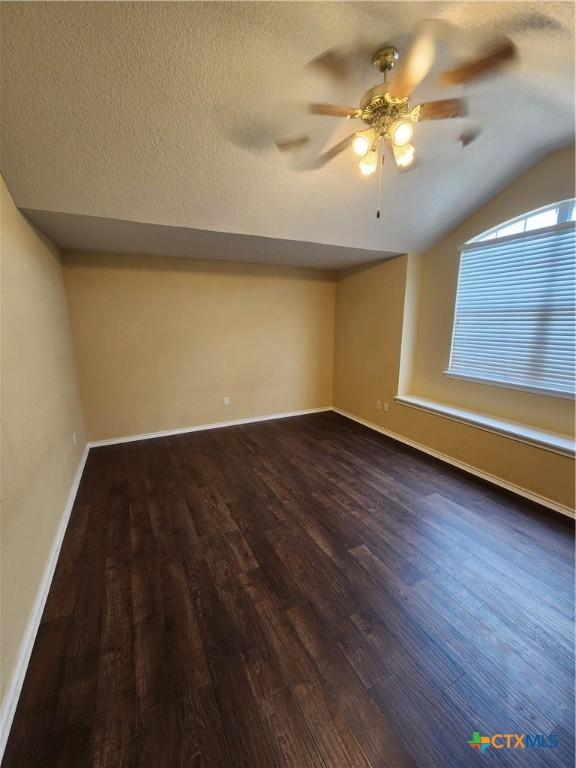 26119 Starling Hl, San Antonio, TX 78260 - photo 22