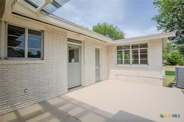 2906 Arroyo Dr, Victoria, TX 77901 - view of patio / terrace