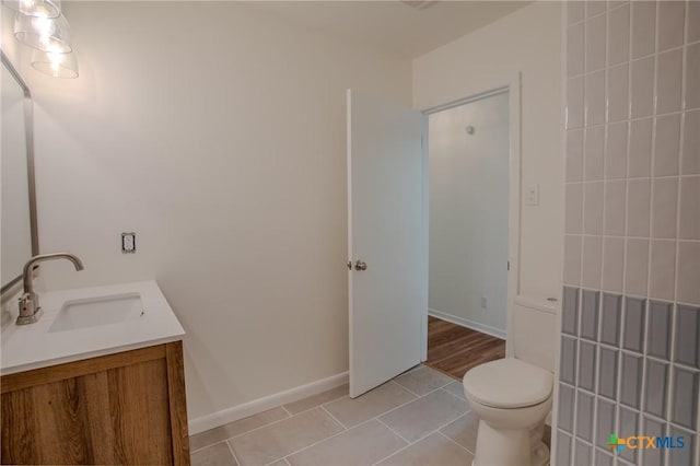 2906 Arroyo Dr, Victoria, TX 77901 - bathroom with vanity and tile patterned floors
