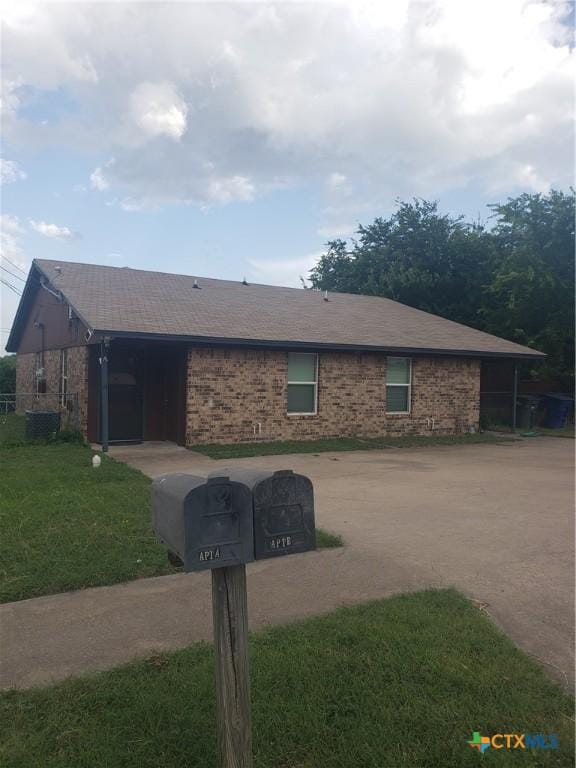 810 N 5th St Unit A-B, Copperas Cove, TX 76522 - photo 2