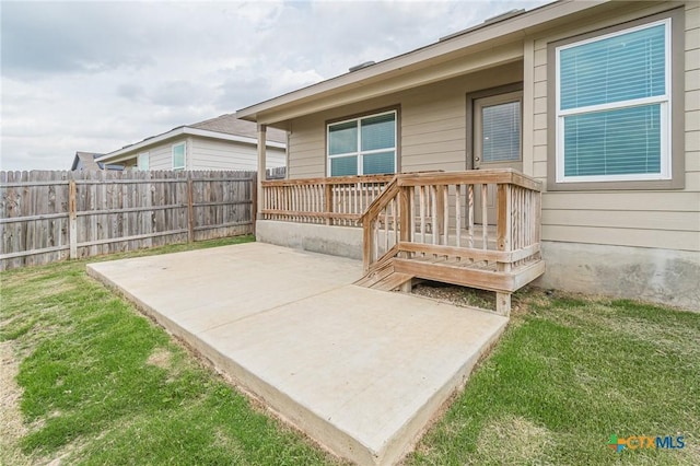 2824 Green Finch, New Braunfels, TX 78130 - view of patio / terrace
