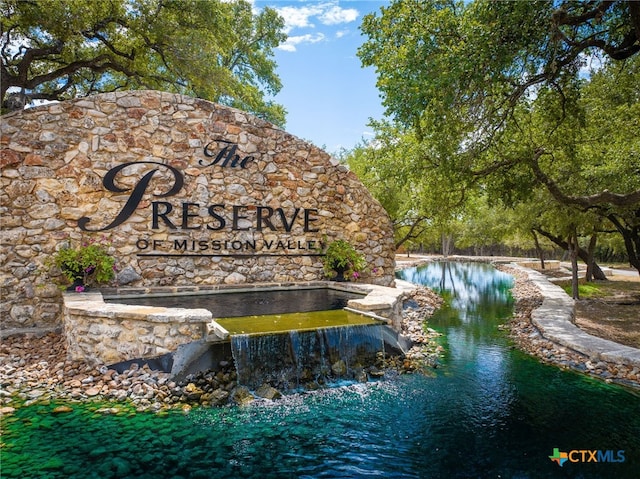 959 Wilderness Trl, New Braunfels, TX 78132 - view of community sign