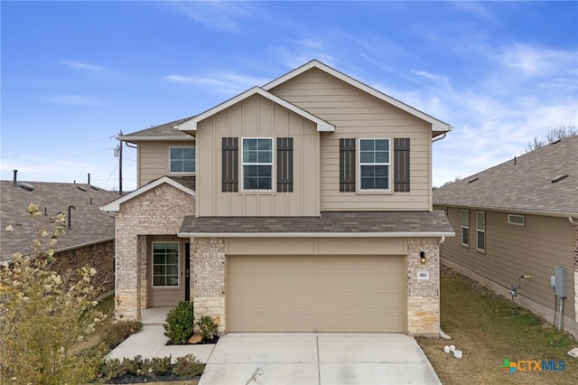 view of front of house featuring a garage