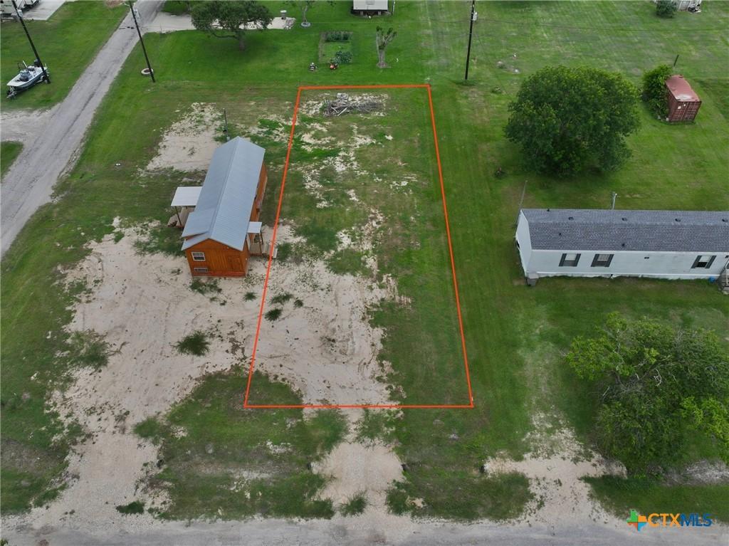 1103 W Houston Ave, Seadrift, TX 77983 - photo 2