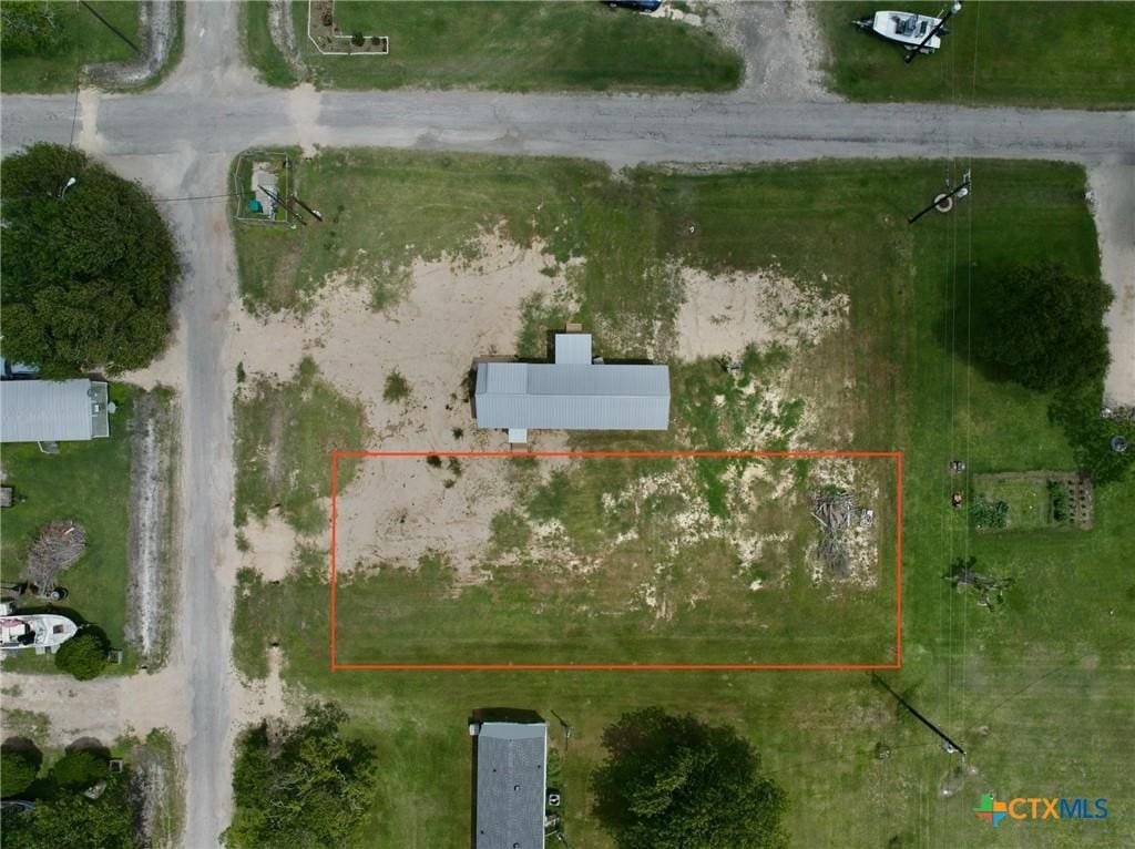 1103 W Houston Ave, Seadrift, TX 77983 - photo 4