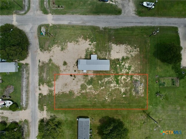 1103 W Houston Ave, Seadrift, TX 77983 - photo 4