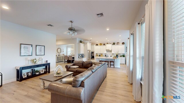 107 Chisholm Trl, Victoria, TX 77904 - photo 15