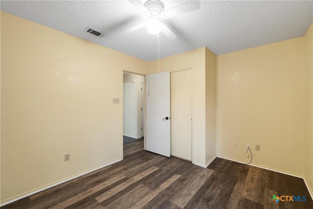 1007 Judy Ln, Copperas Cove, TX 76522 - unfurnished bedroom featuring wood finished floors, a closet, a textured ceiling, and a ceiling fan