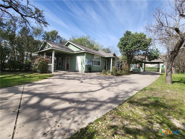 820 N Beal St, Belton, TX 76513 - photo 1