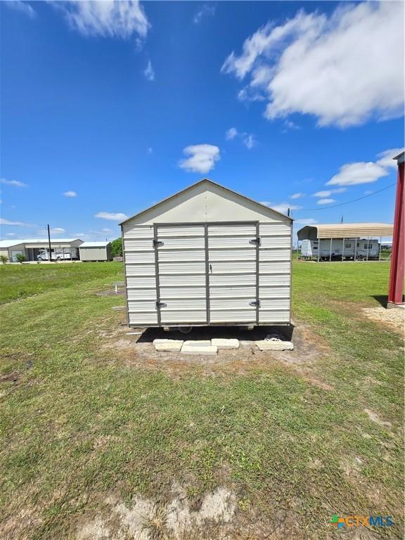 106 Red Snapper Dr, Palacios, TX 77465
