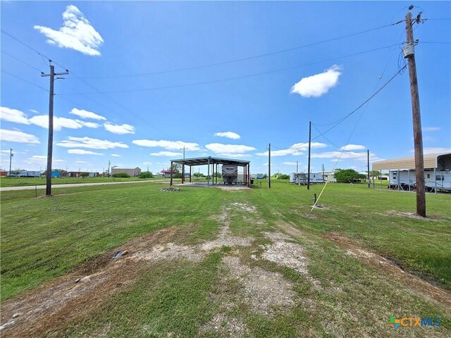 106 Red Snapper Dr, Palacios, TX 77465