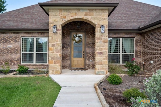 3006 Beulah Blvd, Belton, TX 76513 - view of exterior entry featuring a shingled roof and brick siding