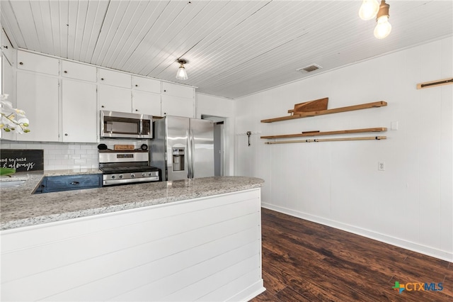 205 E Westmeyer St, Poth, TX 78147 - photo 16