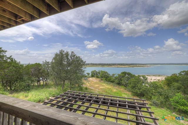 1746 Stagecoach Dr, Canyon Lake, TX 78133 - water view