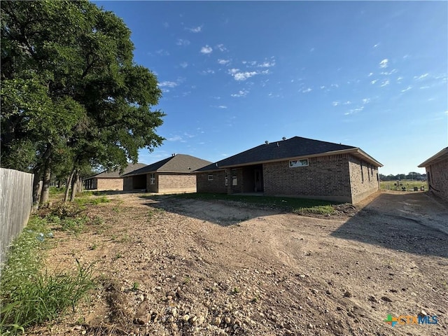 2516 Cowgirl Trl, Belton, TX 76513 - back of property with brick siding