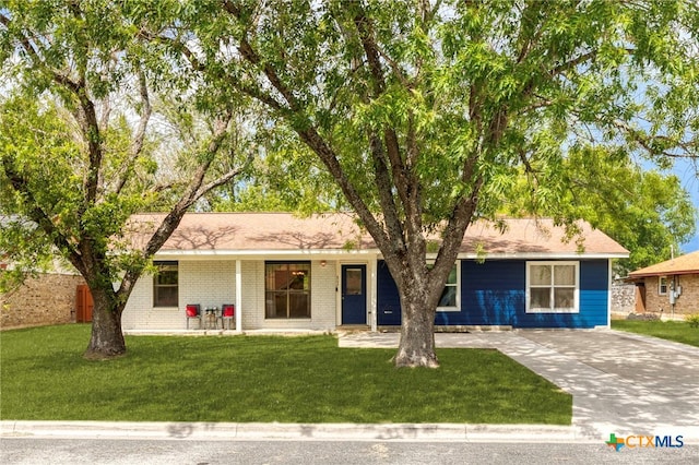802 San Jacinto St, Lockhart, TX 78644 - photo 2