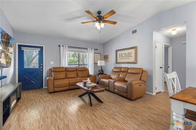802 San Jacinto St, Lockhart, TX 78644 - photo 9
