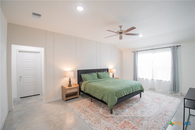 bedroom featuring ceiling fan