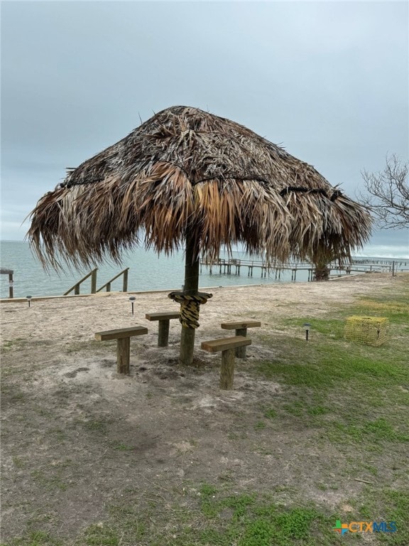 view of property's community featuring a water view