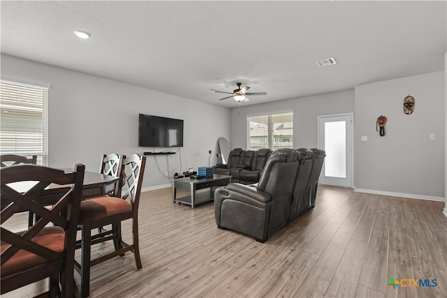 7005 Mcgregor Loop, Killeen, TX 76549 - living room featuring a ceiling fan, light wood-style floors, and recessed lighting