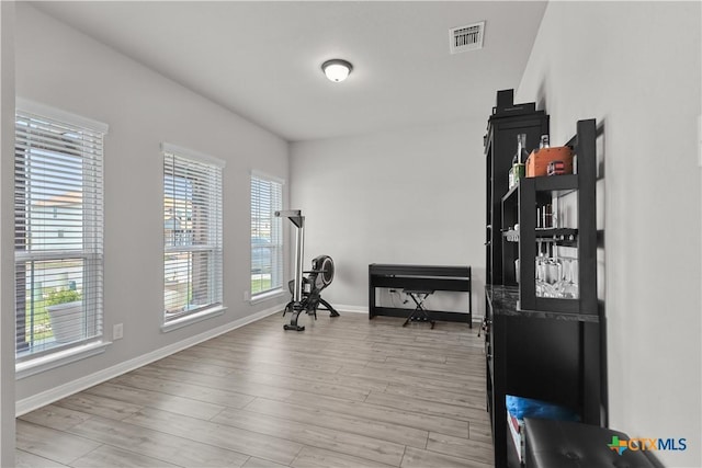7005 Mcgregor Loop, Killeen, TX 76549 - office featuring light wood-style flooring and baseboards