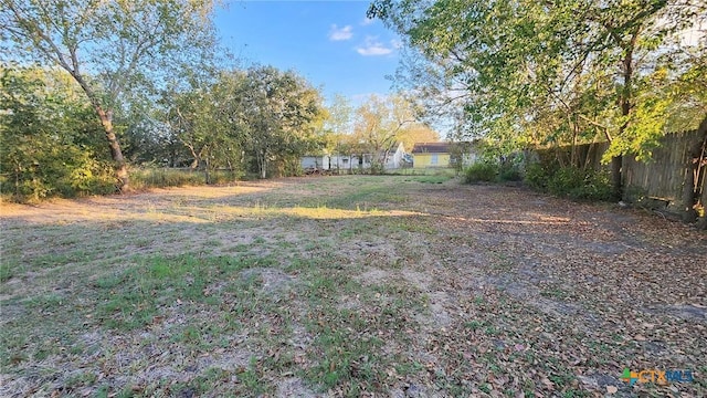 Listing photo 2 for 0 Mitchell Ave, Victoria TX 77901