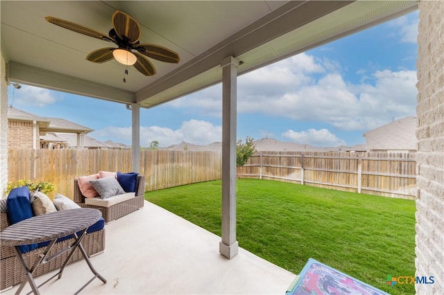 view of patio with a ceiling fan