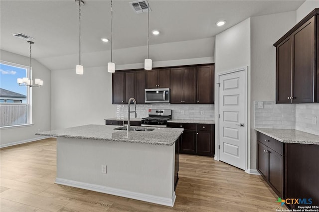 2039 Newforest Peak Peak, New Braunfels, TX 78130