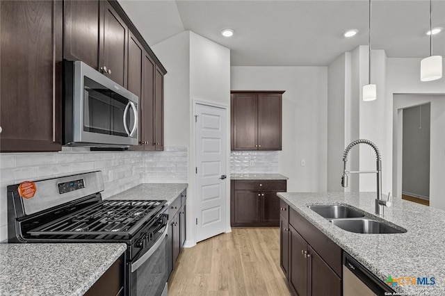 2039 Newforest Peak Peak, New Braunfels, TX 78130