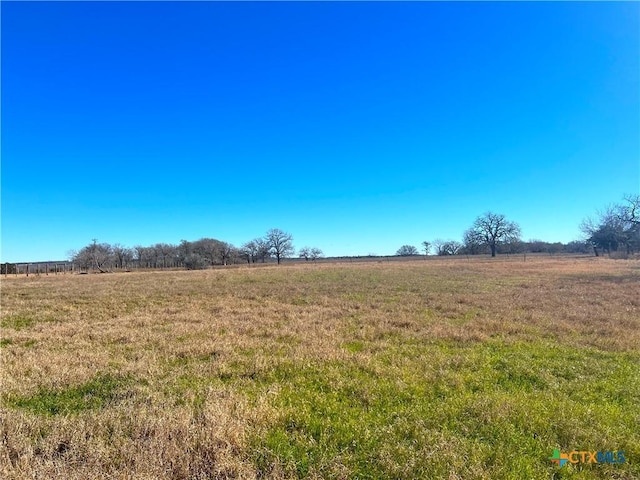 Listing photo 3 for 5615 Tenney Creek Rd, Luling TX 78648