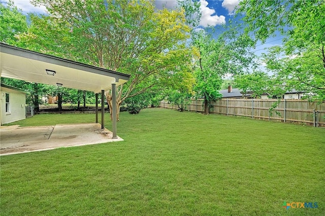 906 Laurie Ln, Copperas Cove, TX 76522 - fenced backyard featuring a patio