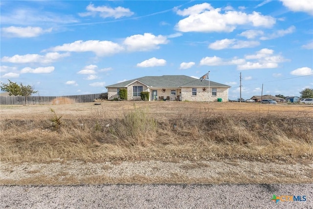 846 Thomas St, Copperas Cove, TX 76522 - ranch-style home featuring stone siding