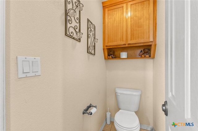 846 Thomas St, Copperas Cove, TX 76522 - bathroom featuring toilet and tile patterned flooring