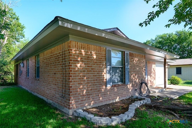 1504 Phyllis Dr, Copperas Cove, TX 76522 - view of side of home with brick siding and a yard