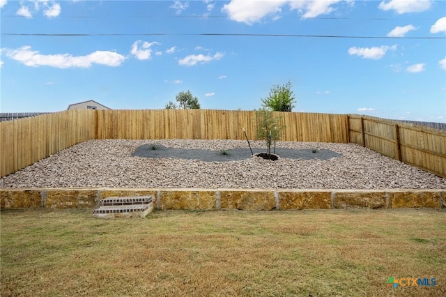 5002 Rose Garden Loop, Killeen, TX 76542 - view of yard with a fenced backyard