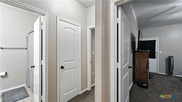 557/561 Creekside Cir, New Braunfels, TX 78130 - hall with carpet