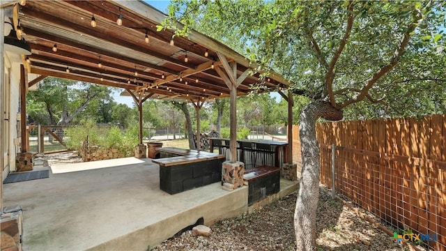 543 Scenic Terrace Dr, Canyon Lake, TX 78133 - fenced backyard featuring a patio area